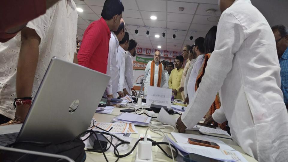 Bengal Polls, Mamata-Abhishek, Shah Steer Parallel 