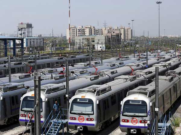 isadelegationvisitsdelhimetro