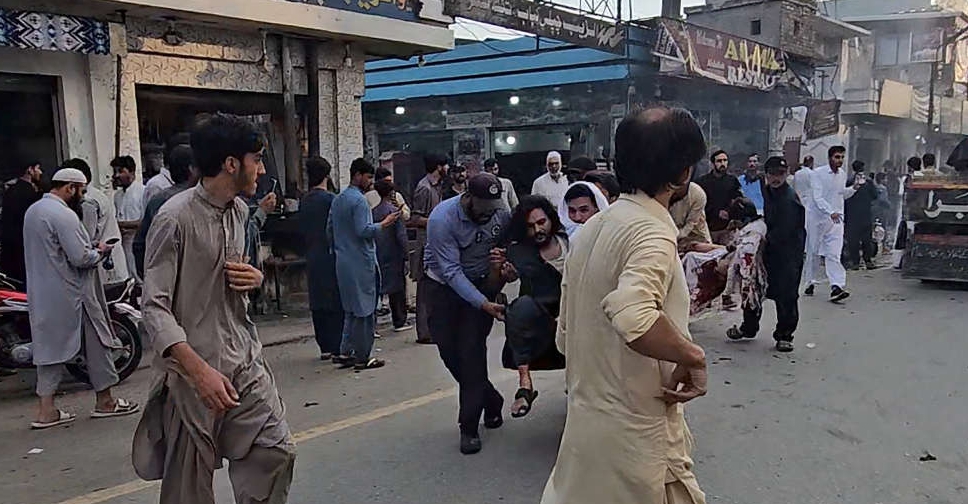 14 killed, over 20 injured in suicide bombing outside Pakistan police station