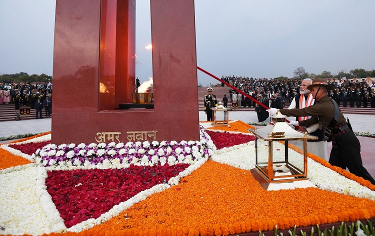 pmmodidedicatesnationalwarmemorialtothenation