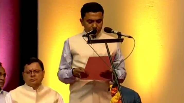 pramodsawantsworninaschiefministerofgoa