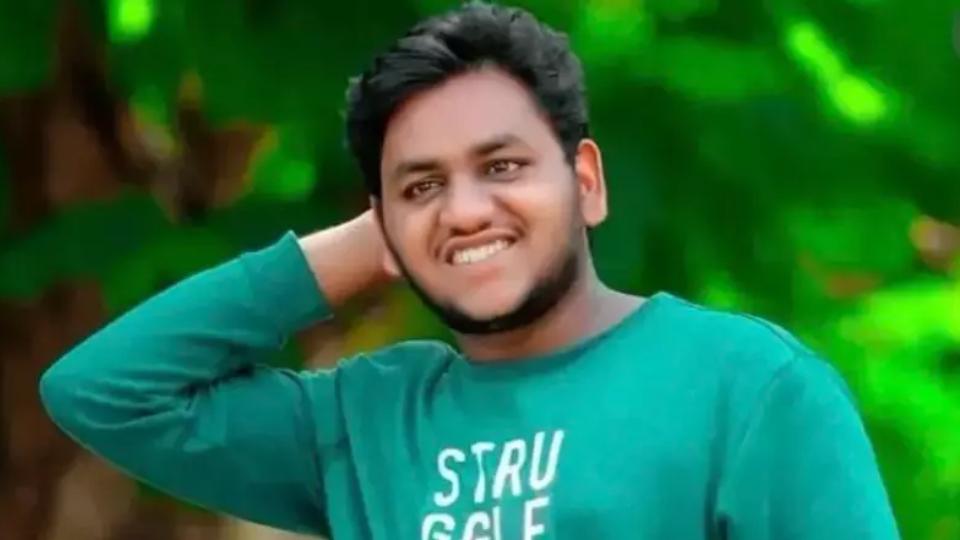 Youth Dies While Putting Up Pawan Kalyan Birthday Flexi