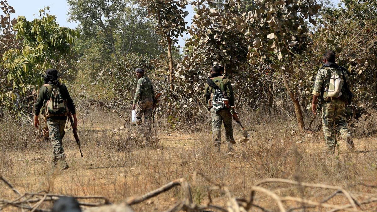 2naxalskilledinencounterwithsecurityforcesinsukmachhattisgarh