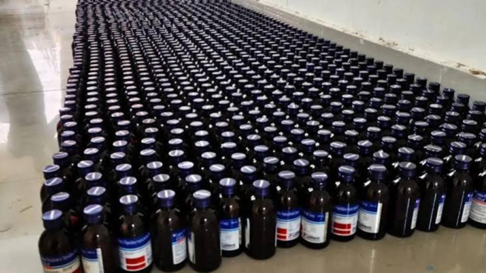 Two People Arrested With Banned Cough Syrup of Rs 1Cr in Odisha