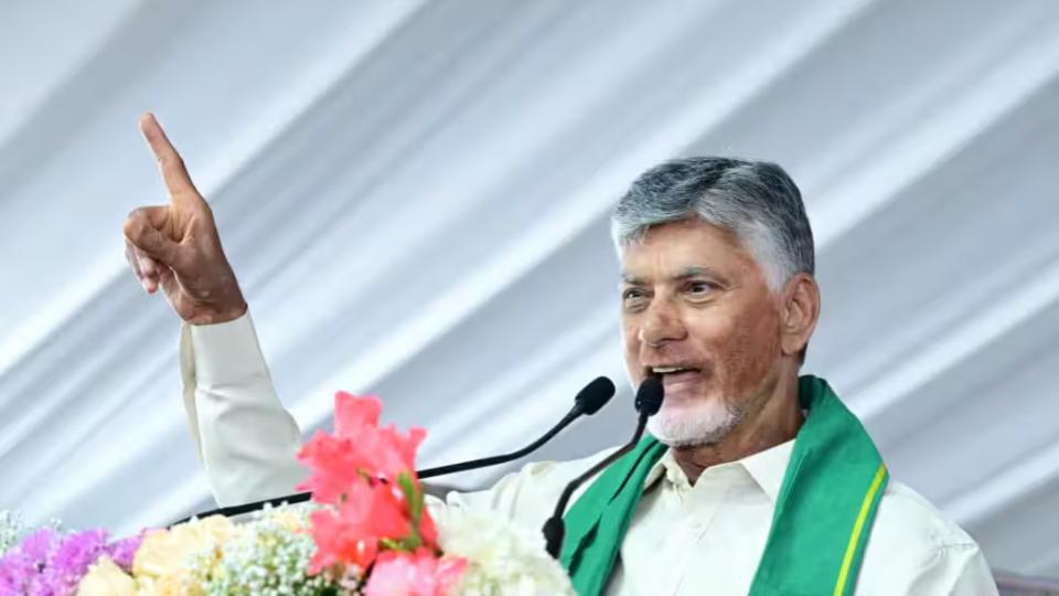 CM Naidu Inagurates Amaravati Seed Access Road