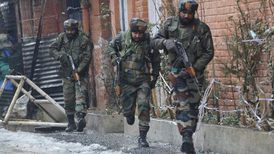 twoterroristskilledinencounterinsrinagar