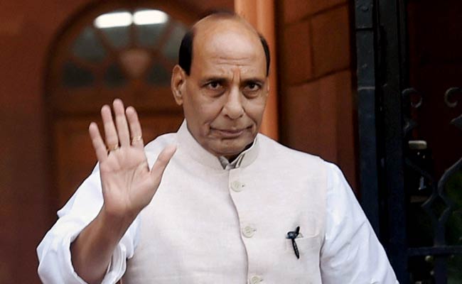 rajnathsinghsendsrepublicdaywishestotroopsthroughsms