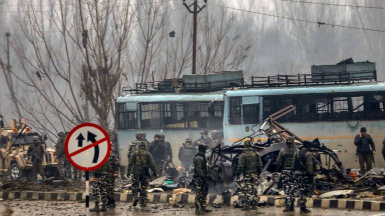 niaarrestsfatherdaughterduoinconnectionwithpulwamaattackthatkilled40crpfmen:officials