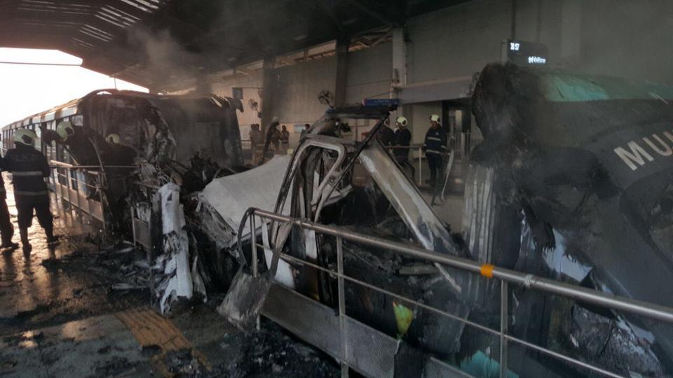 fireinmumbaimonorail;nocasualties