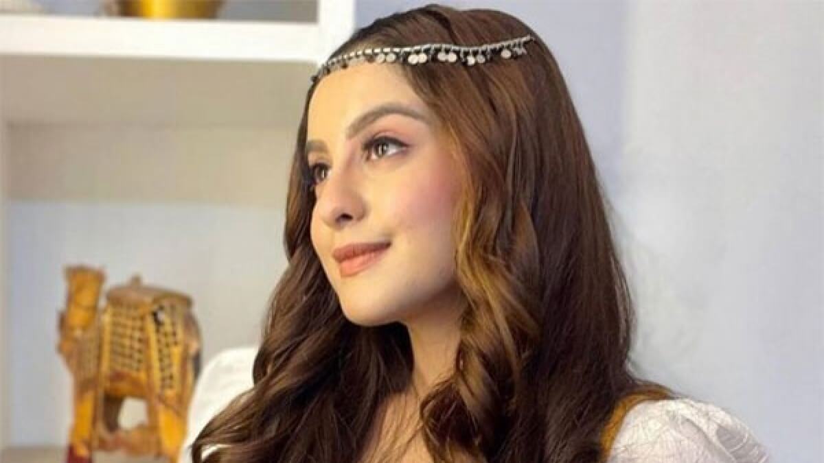 tunishasharmasfamilyinsistsoninvestigationintolovejihadangle