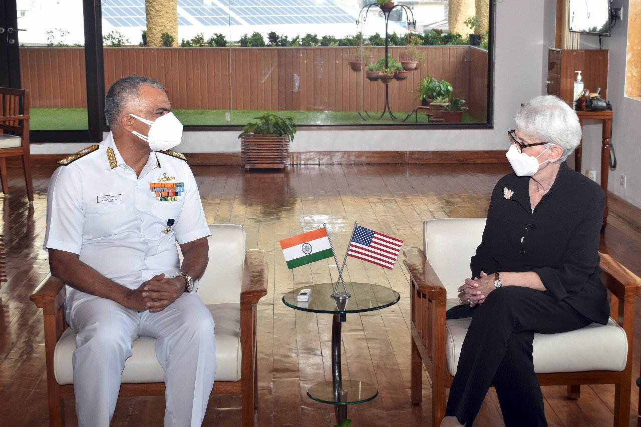 usdysecretaryofstateshermanvisitswesternnavalcommandinmumbai