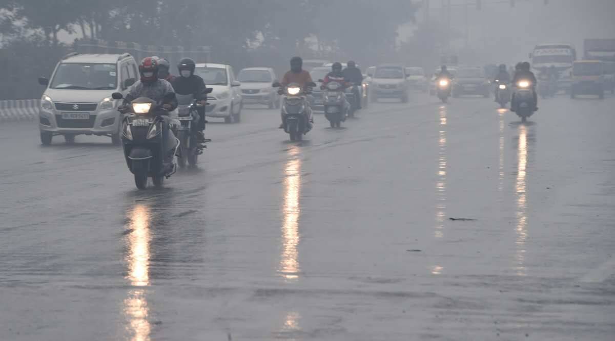 heavyrainlashesseveralpartsofdelhi