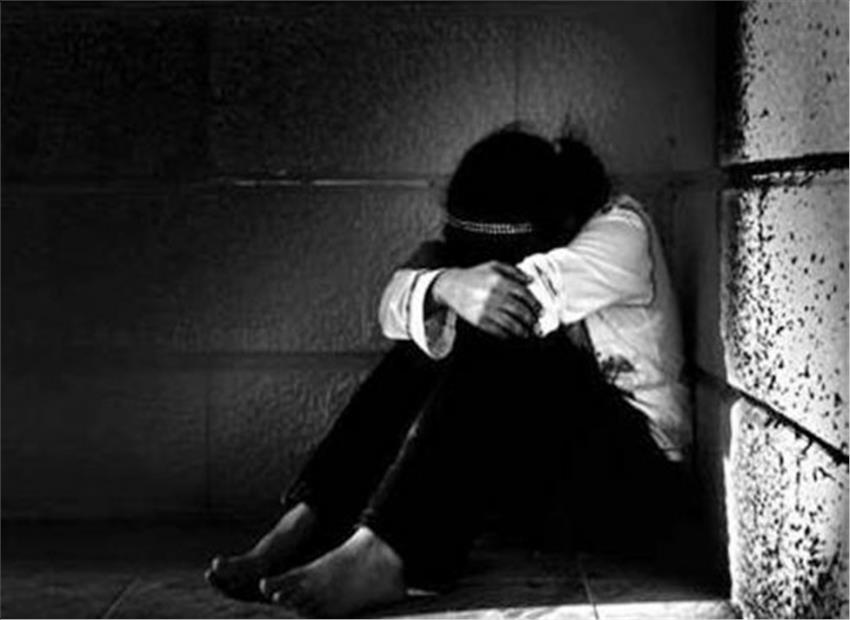 crpfjawansaccusedofmolestingschoolgirlsindantewada