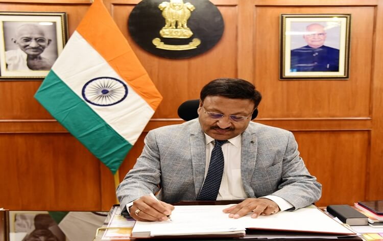 rajivkumarappointedas25thchiefelectioncommissioner
