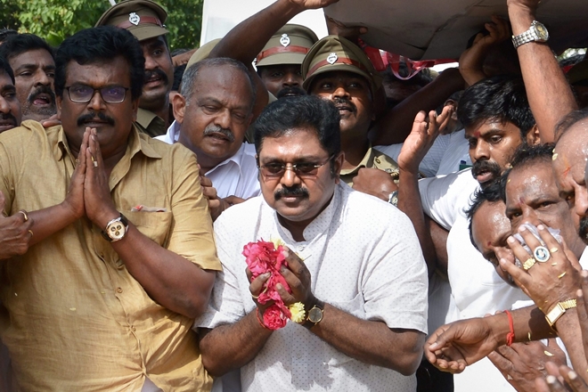 ttvdhinakarantakesoathasmlafromrknagar