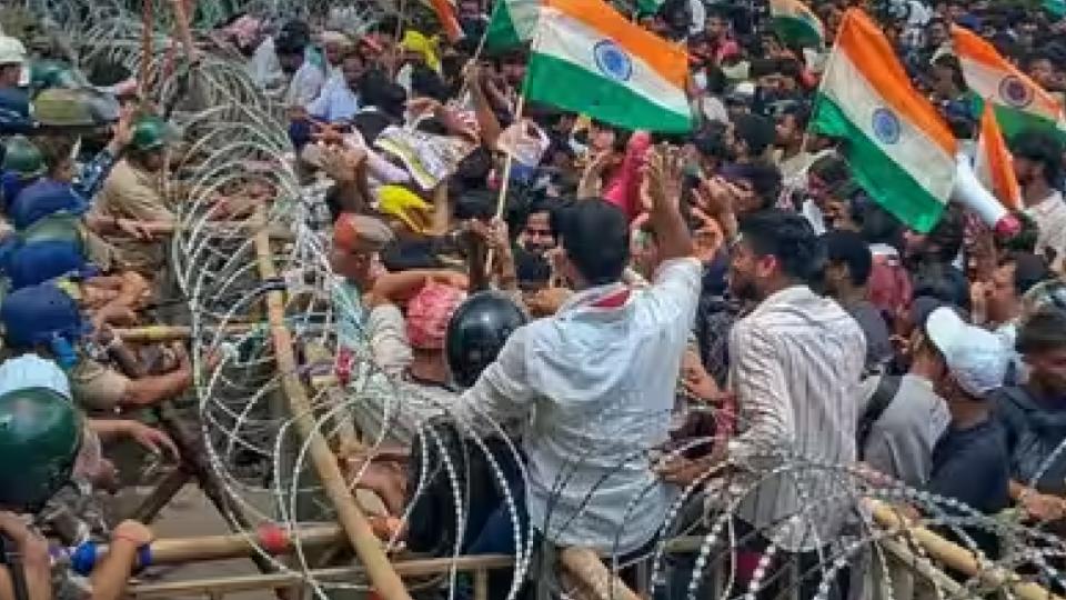 300 FIR Registered in connection with Jharkhand assembly march