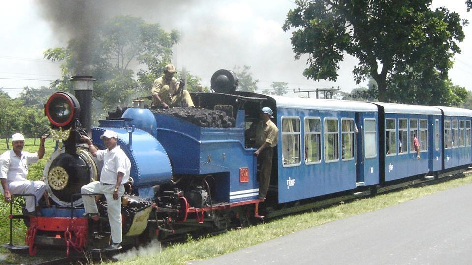 toytrainserviceindarjeelinghillstoresumefromoct25