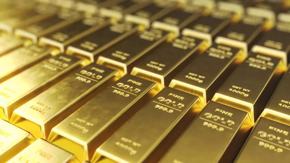 RBI shifts 100 tonnes of gold from vaults in UK to India