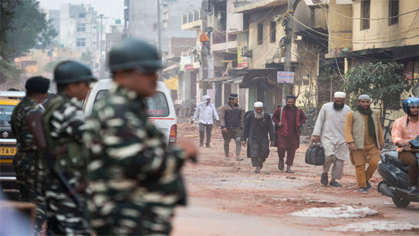 situationinnationalcapitalcompletelynormalpeaceful:delhipolice