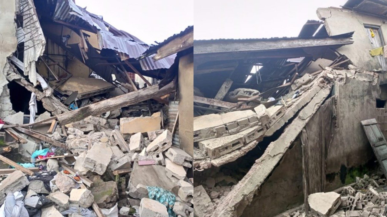 Three-storey building collapses in Delhi