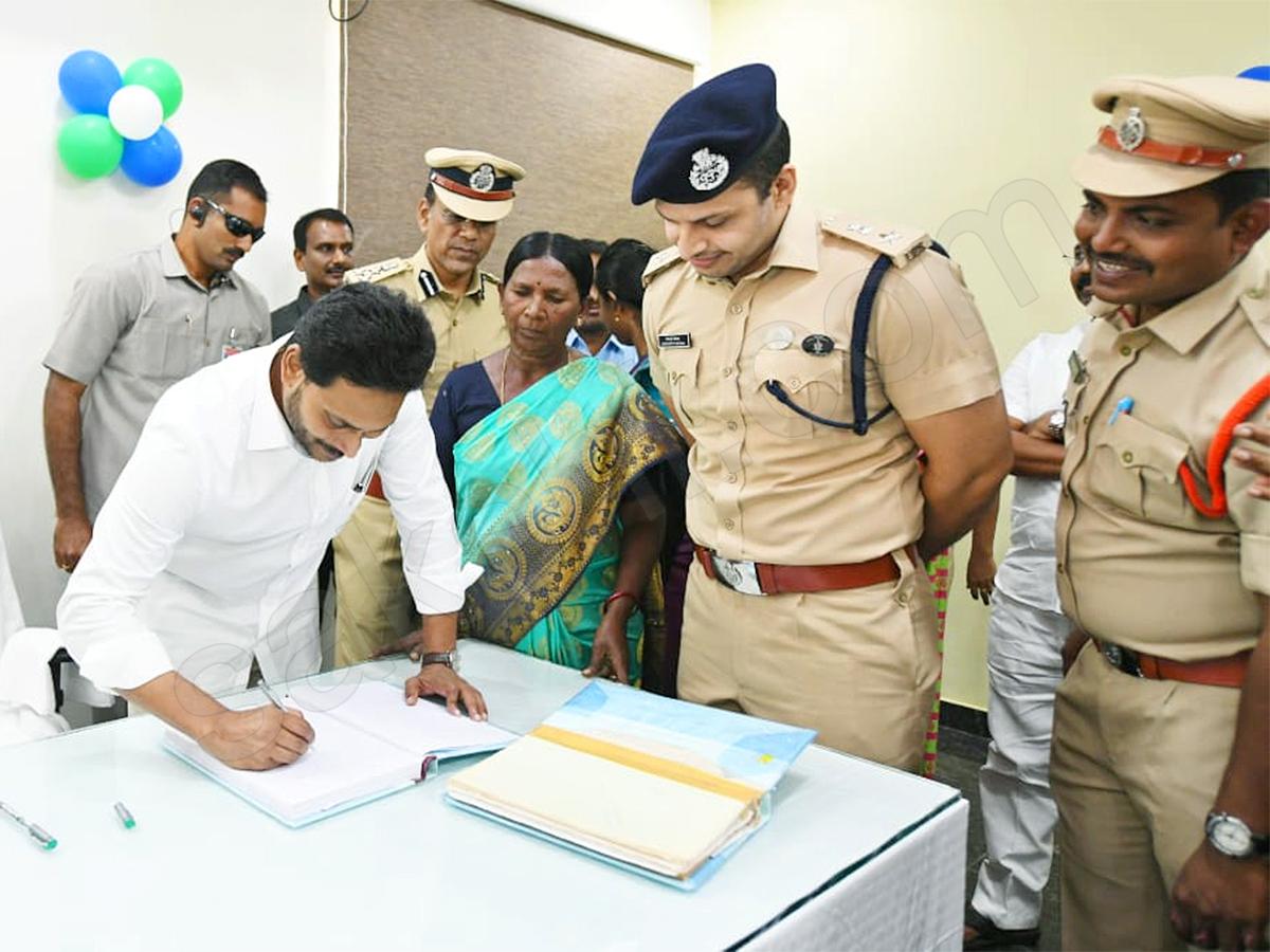 cmjaganinauguratestwopolicestations