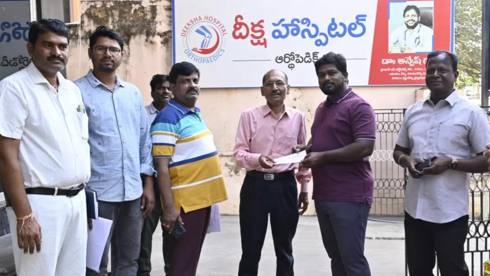 Nellore Commissioner Leads Tax Drive, Recovers Rs 8.77 Lakh on The Spot