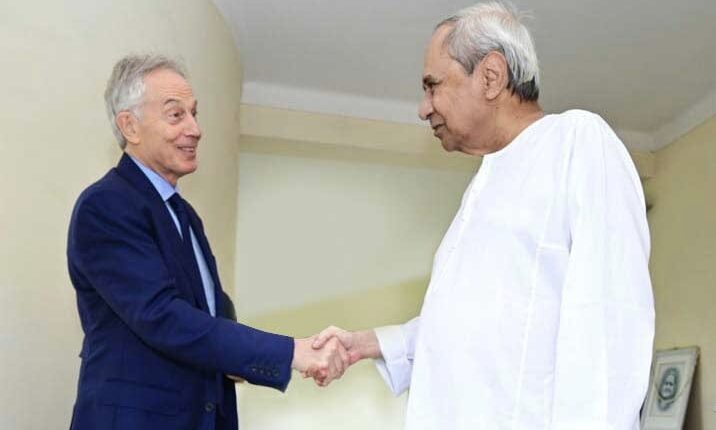 exbritishpmtonyblairmeetsodishacmnaveenpatnaikinbhubaneswar