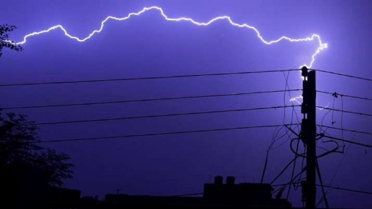 Lightning kills 4 farm workers in Andhra Pradesh