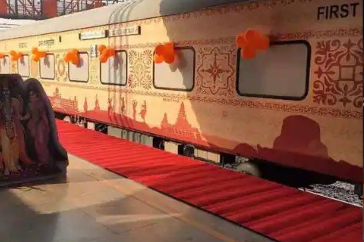 indianrailwaystolaunchbharatgauravtouristtrainonfeb17