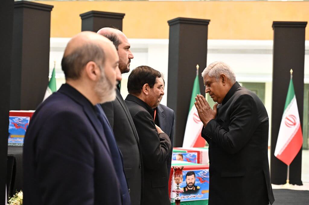 jagdeepdhankharpaystributetolateiranianpresidentebrahimraisimeetsactingiranianpresident