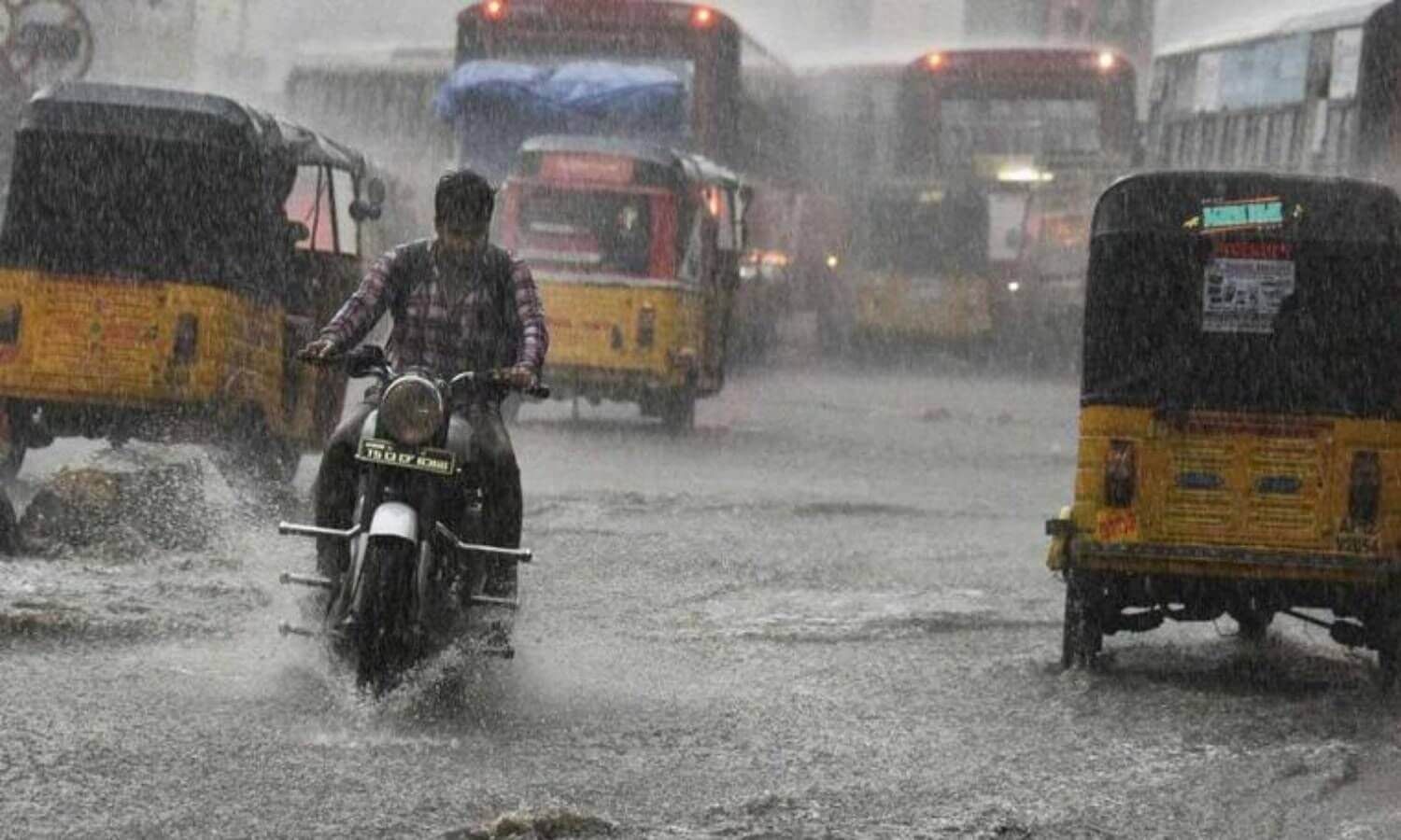 orangealertoverheavyrainsintelanganaforthenext24hours:imd