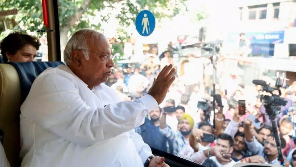 Kharge To Host Second INDIA Bloc Lunch, Anti-CEC Protest Likely