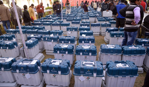 countingofvotesforassemblyelectionsinmaharashtrajharkhandunderway