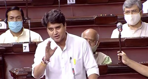 governmentexpandsmobilenetworkcoveragetouncoveredvillages:scindia