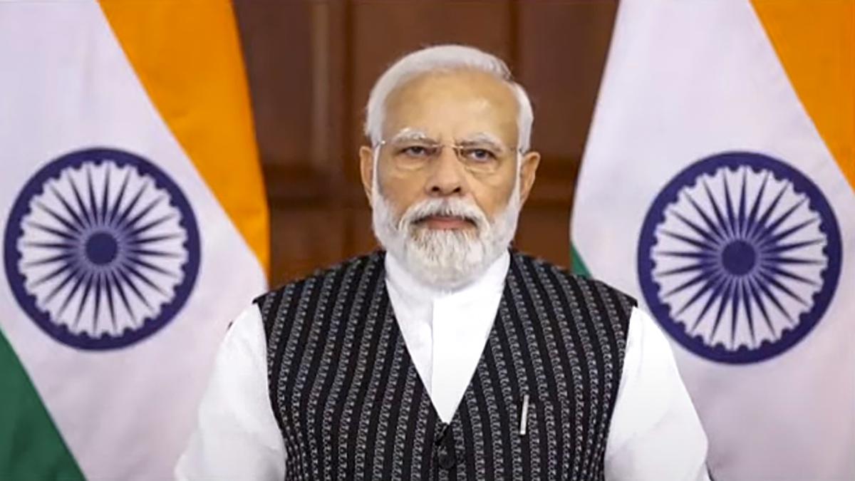 pmmodidistributes70000appointmentletterssaysrozgarmelabecomingnewidentityofbjpgovt