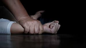 puneman‘rapes’womaninfrontofhusbandwhodefaultedonloan