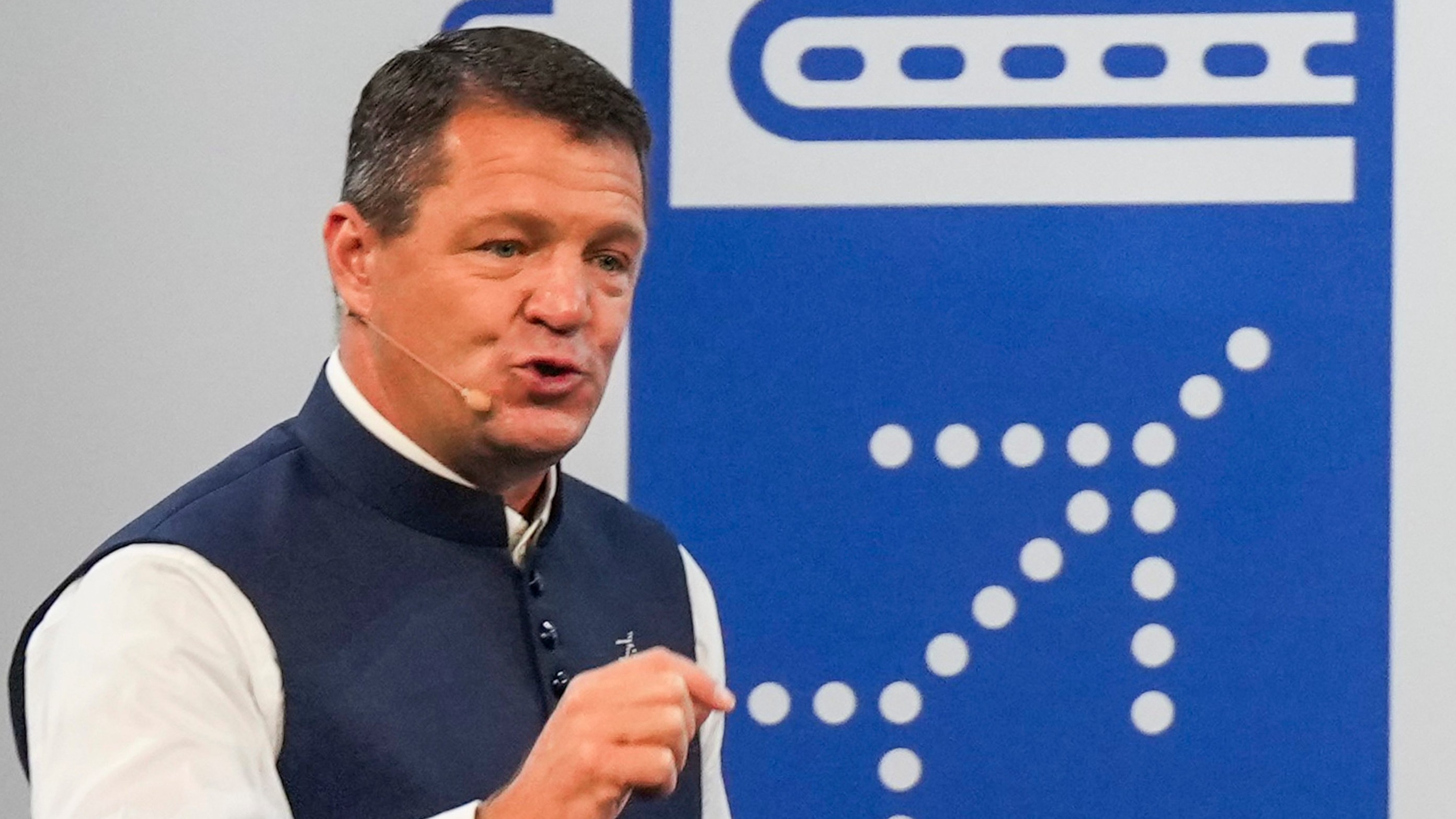 Aviation body issues notice to IndiGo CEO Pieter Elbers, seeks reply in 24 hours