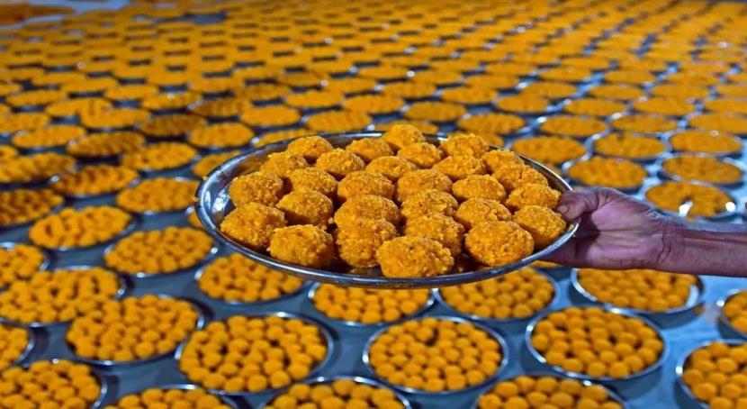 ttdtosend1lakhladdustoramtemple