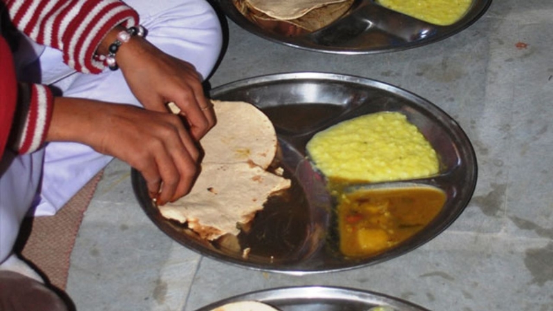 30childrenfallsickafterconsumingfoodatmadrassa