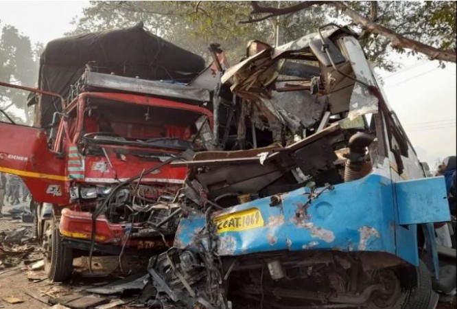 10killedinroadaccidentonagramoradabadhighway