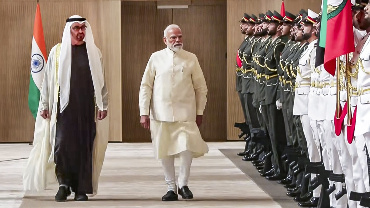 indiauaetiesdeepenaspmmodisealsstrategicdefenceoilreservedeals