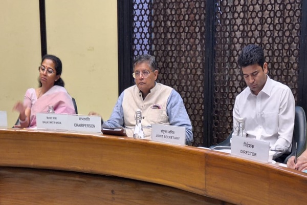 loksabhaselectcommitteeholdsmeetingonincometaxbill2025