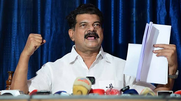 kerela:independentmlapvanvararrestedforallegedattackonforestoffice