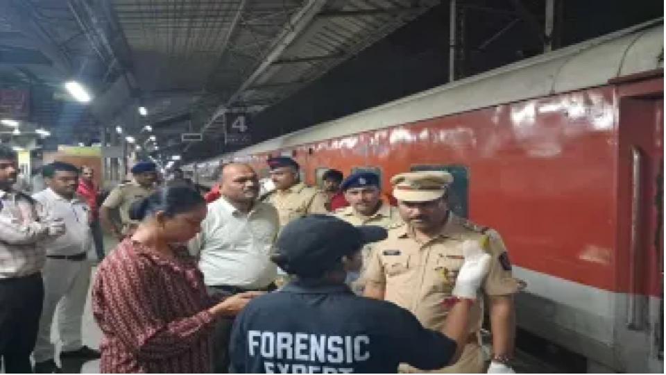 Body of 4-year-old boy recovered from train toilet in Mumbai