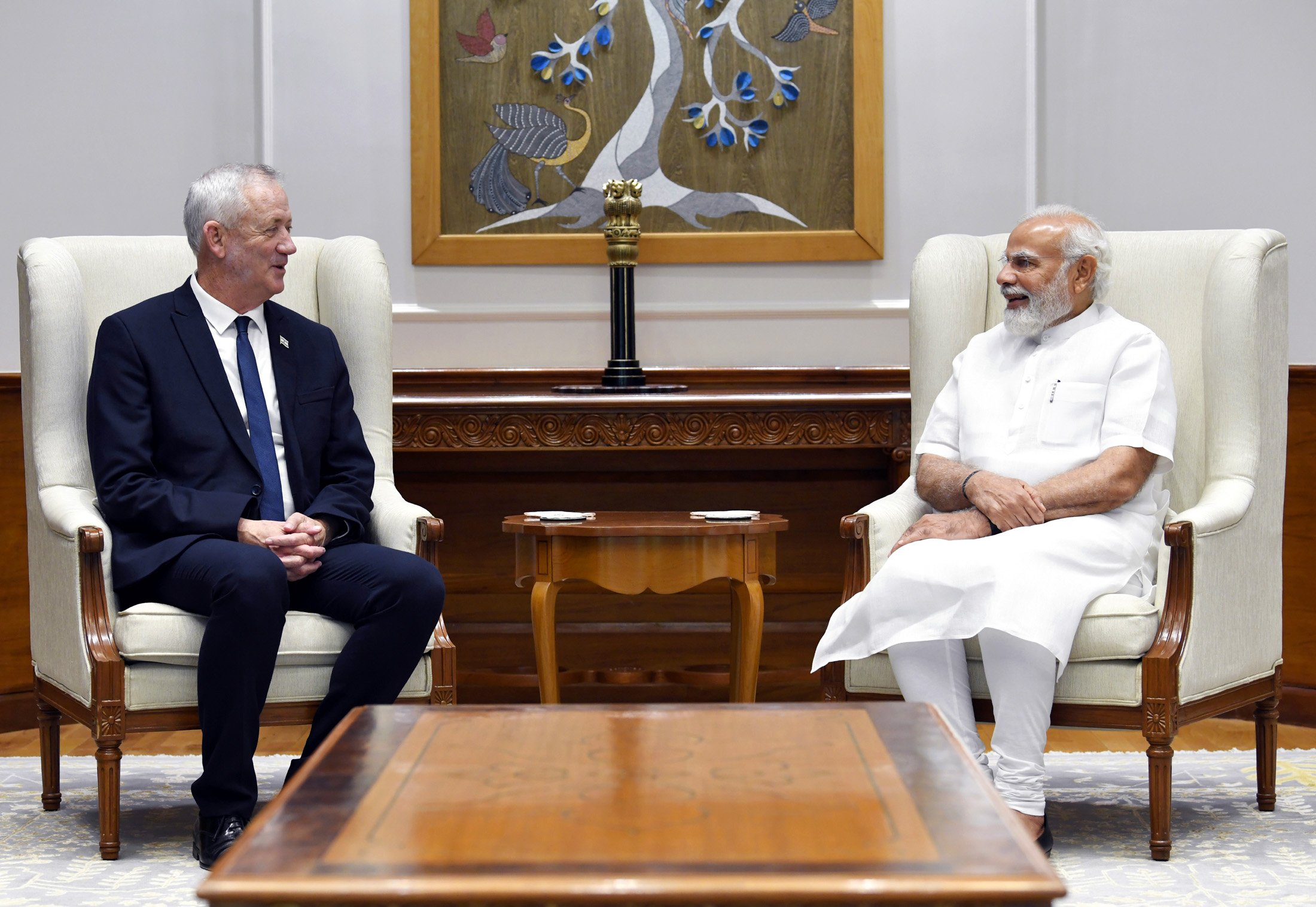 israelideputypmbenjamingantzpmmodireviewdefencecooperationbetweenindiaandisrael