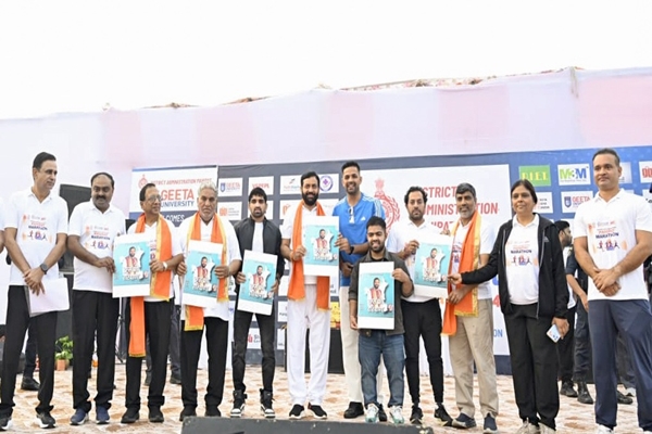 haryanacmhailsyouthtalentatpanipatmarathonflagoff