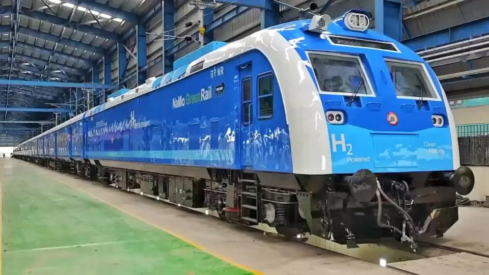 First Hydrogen-powered Train Trial Run Begins in India