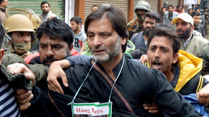 specialcourtinjammuclosesbannedjklfchiefyasinmalik’srighttocrossexamineaprimewitnessina1990caserelatedtokillingof4iafpersonnel