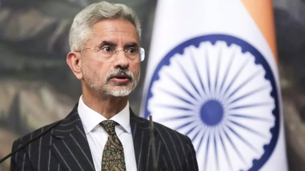 deathsentenceto8indiansinqatar:eamjaishankarmeetsfamilymembers