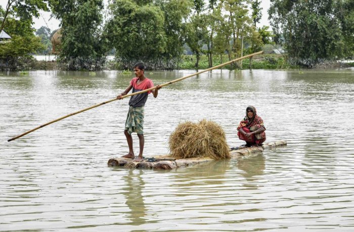 assam:12lakhpeopleaffectedduetofloodsin17districts